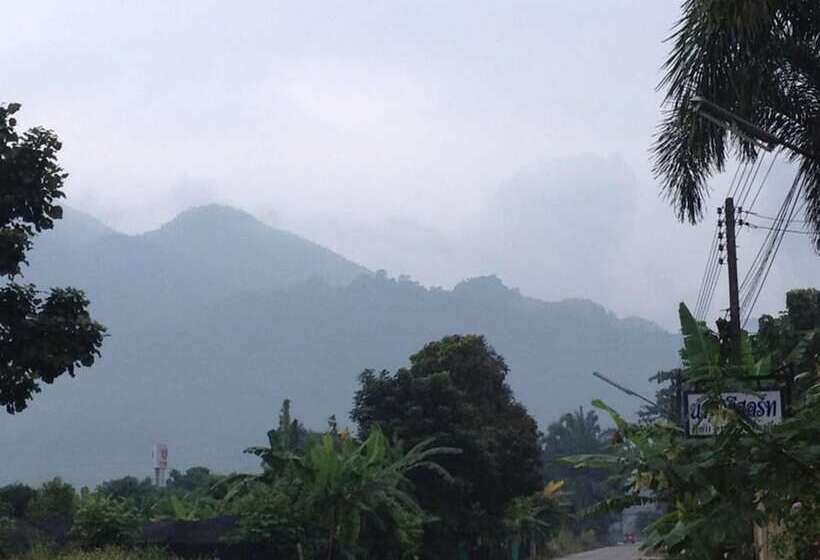 ホテル Nam Jhum Resort