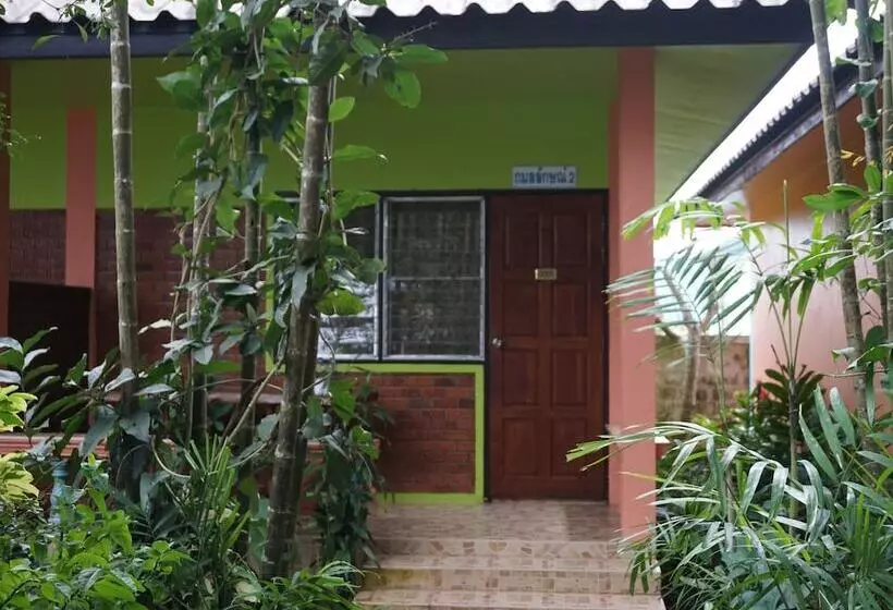 هتل Nam Jhum Resort