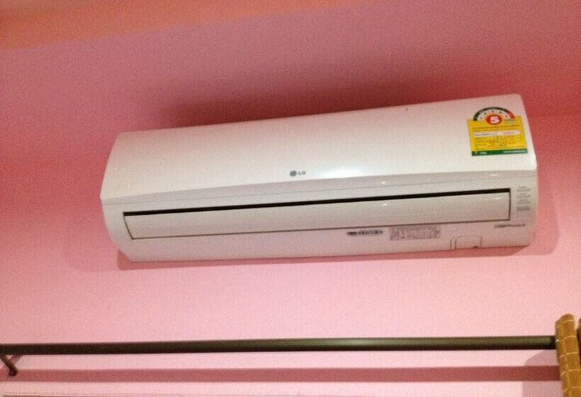 호텔 Nam Jhum Resort