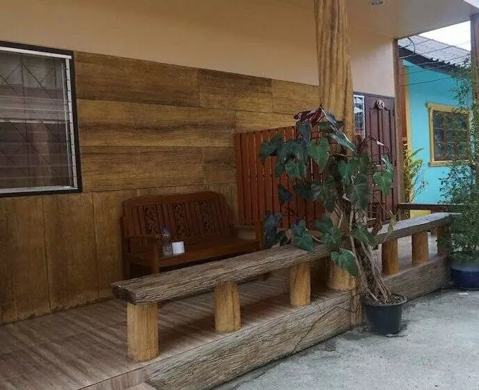 هتل Nam Jhum Resort