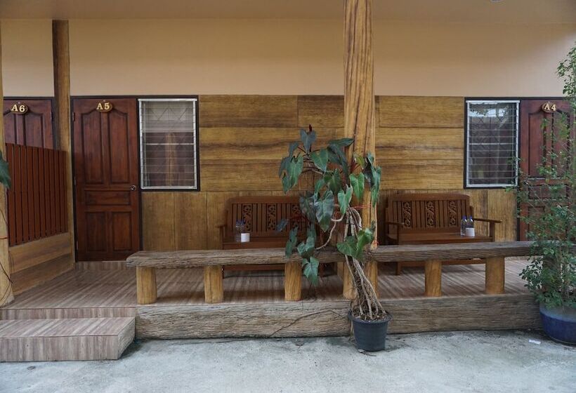 ホテル Nam Jhum Resort