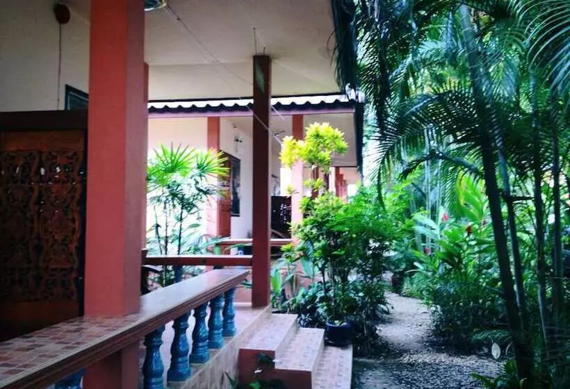 هتل Nam Jhum Resort