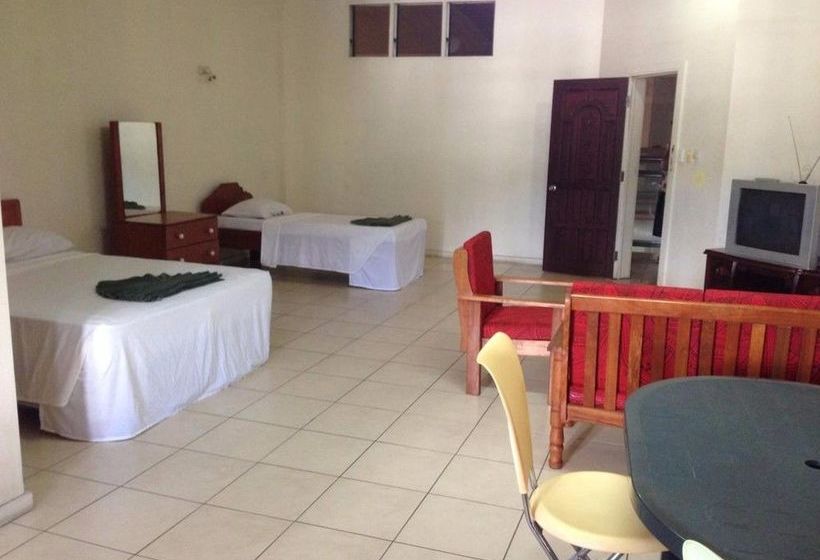 هتل Nia Mall Apartments