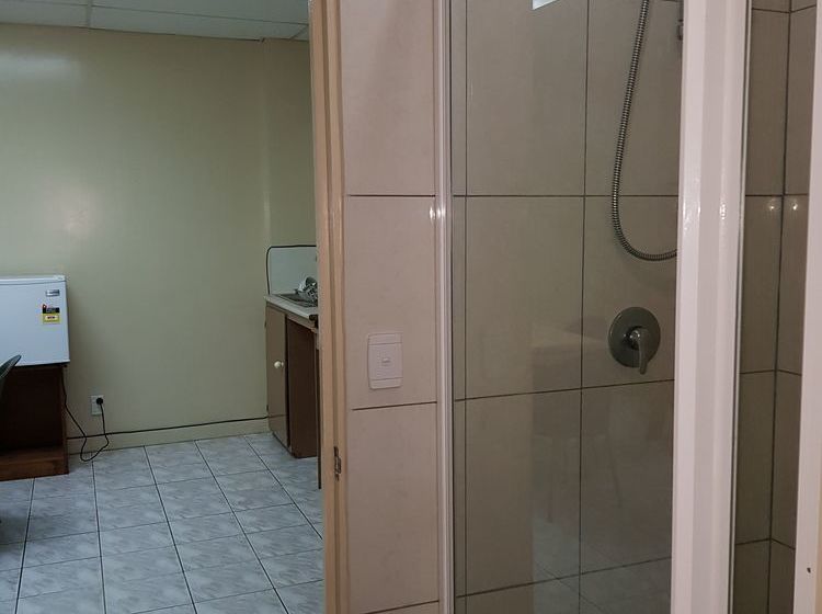 هتل Nia Mall Apartments