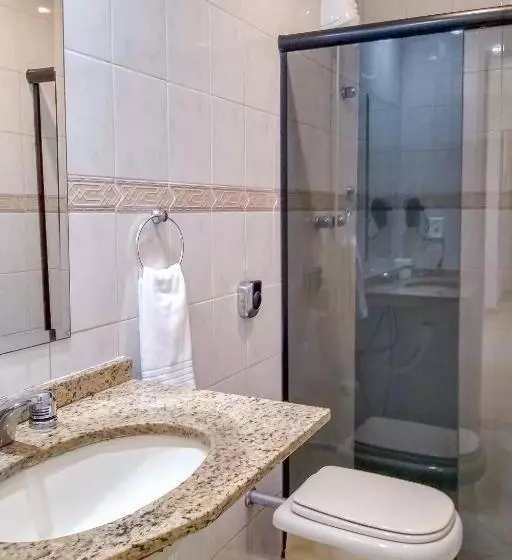 Oyo Residencial Itacuruçá Apart Hotel, Mangaratiba