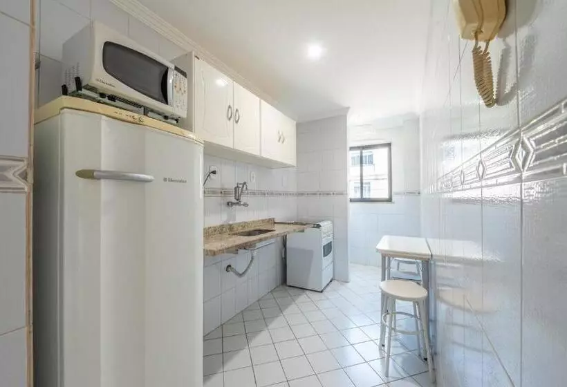 Oyo Residencial Itacuruçá Apart Hotel, Mangaratiba