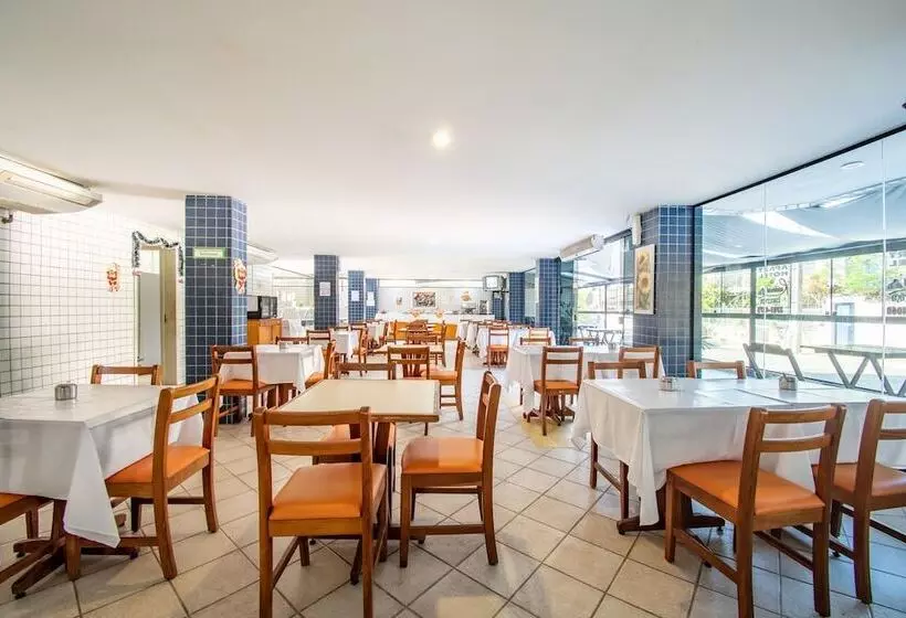 Oyo Residencial Itacuruçá Apart Hotel, Mangaratiba