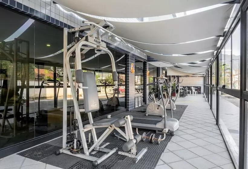 Oyo Residencial Itacuruçá Apart Hotel, Mangaratiba