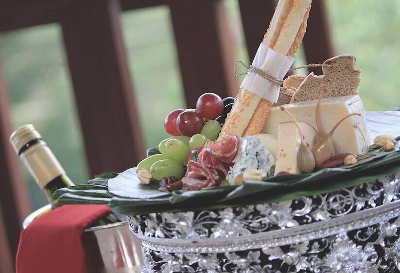 酒店 The Kayon Jungle Resort