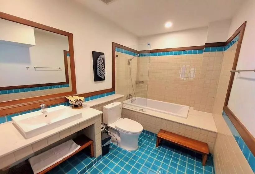 هتل Villa Sanpakoi