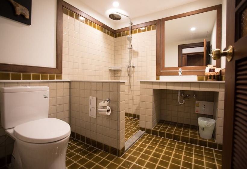 فندق Villa Sanpakoi