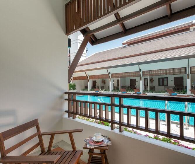 فندق Villa Sanpakoi