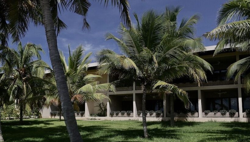 Kirimizi   Hotel & Restaurante