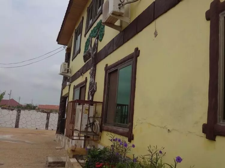 Nordik Palace Bed & Breakfast