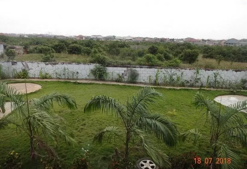 Nordik Palace Bed & Breakfast