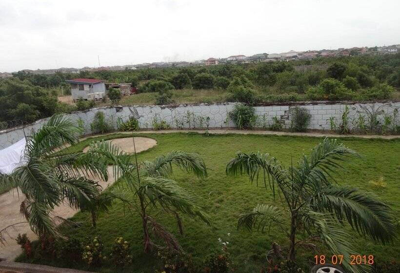 Nordik Palace Bed & Breakfast