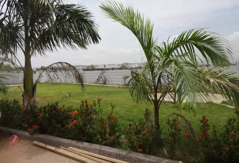 Nordik Palace Bed & Breakfast