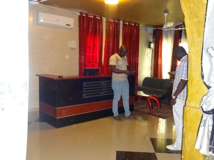 Nordik Palace Bed & Breakfast