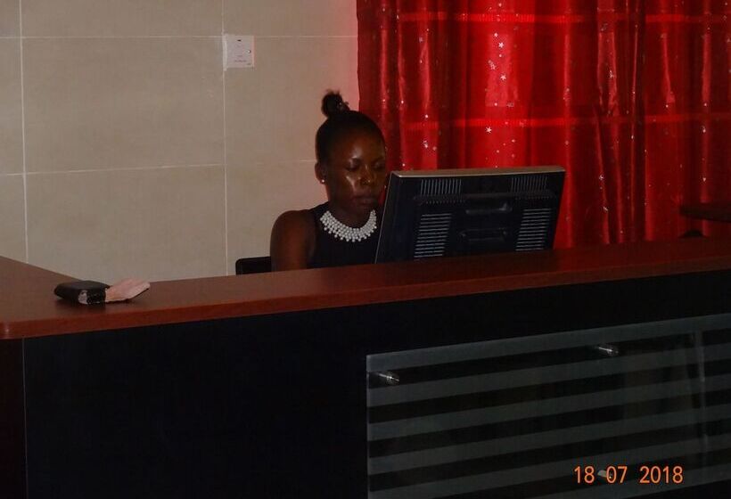 Nordik Palace Bed & Breakfast