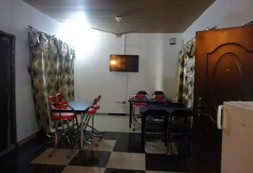 Nordik Palace Bed & Breakfast