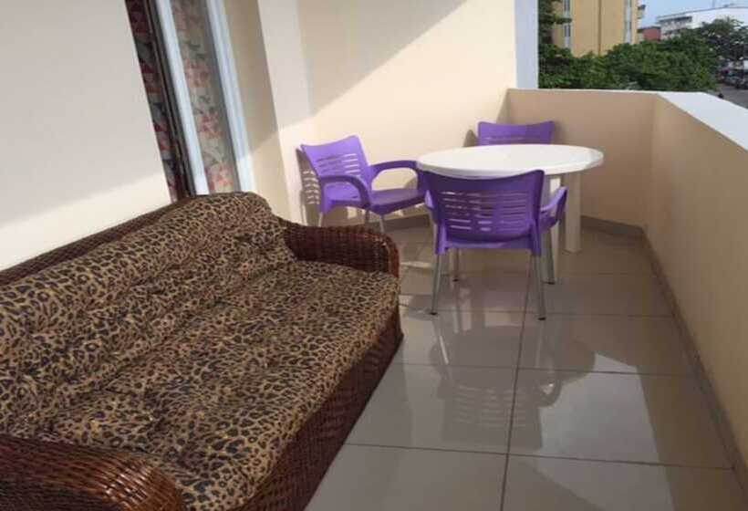 پانسیون Le Buffle Noir Douala