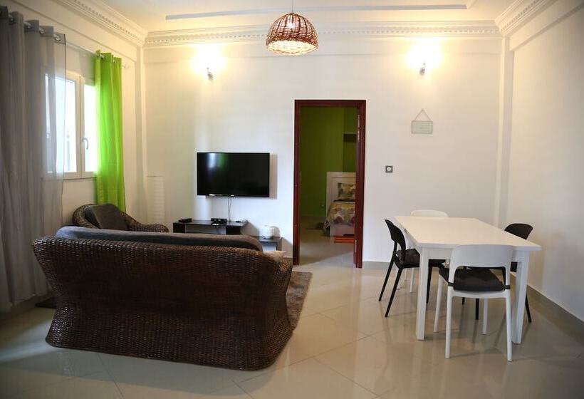 پانسیون Le Buffle Noir Douala