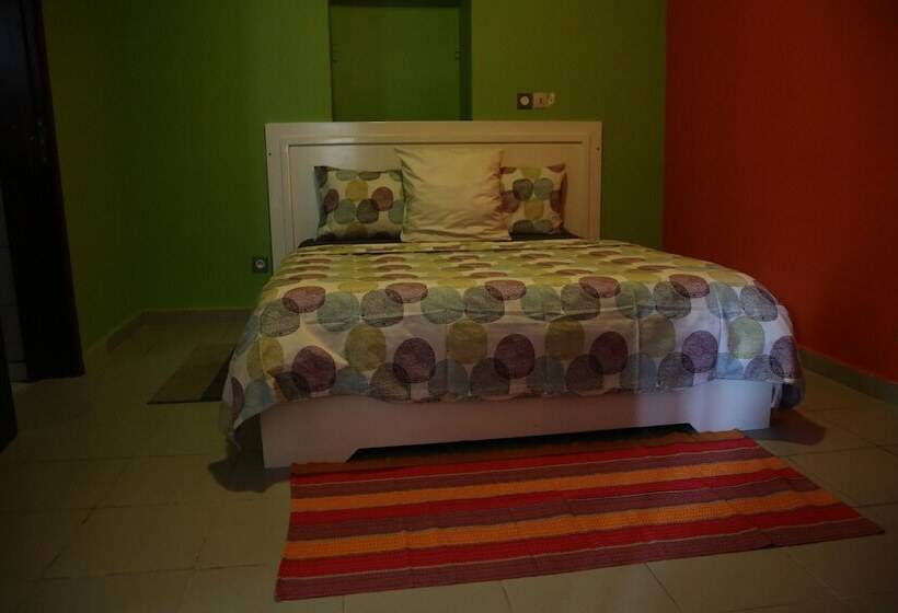 پانسیون Le Buffle Noir Douala