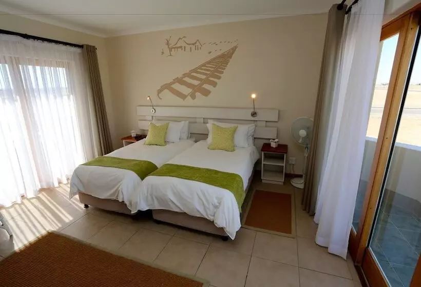 پانسیون Stay At Swakop Guesthouse