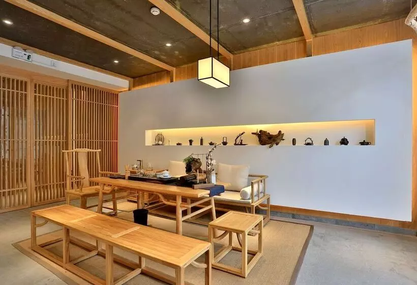 Wuzhen Zen Boutique Inn