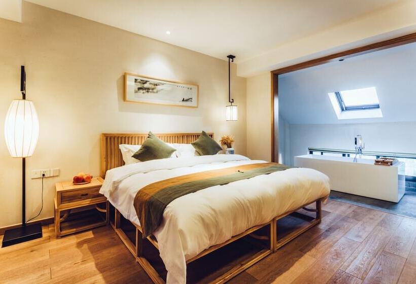 Wuzhen Zen Boutique Inn