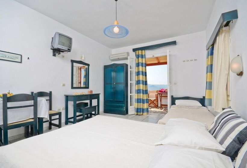 Ydreos Studios & Apartments