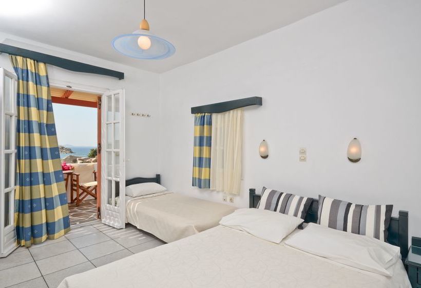 Ydreos Studios & Apartments