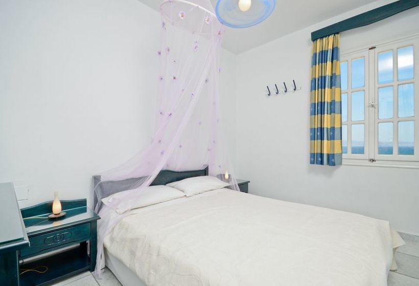 Ydreos Studios & Apartments