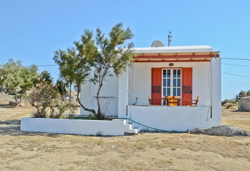 Ydreos Studios & Apartments