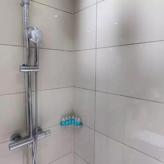 Atrium Hotel Heathrow