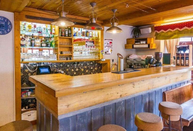 צימר De La Poste