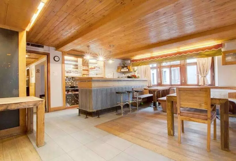 Bed & Breakfast De La Poste