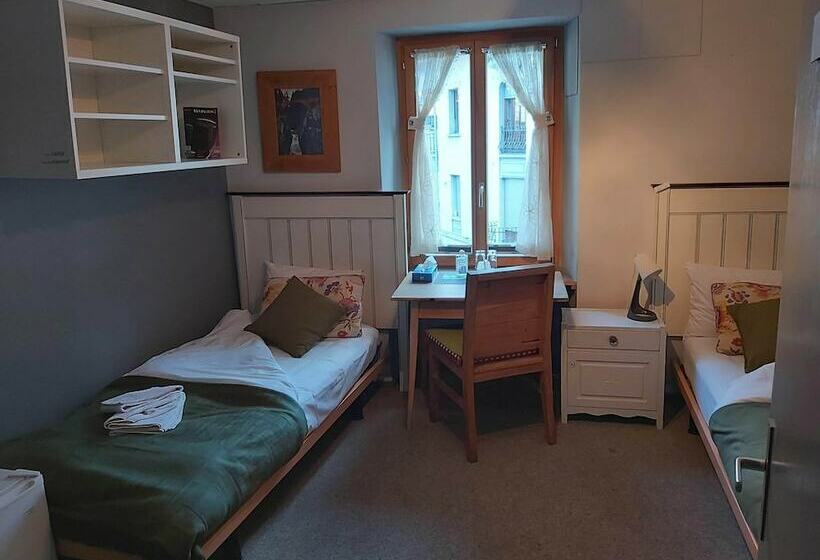 צימר De La Poste