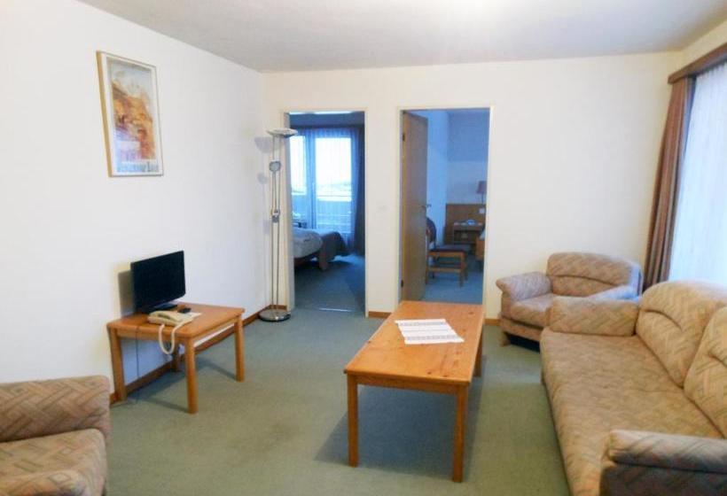 בית מלון כפרי Aeschipark