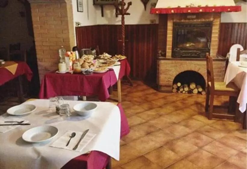 ホテル Alloggio Agrituristico Ronchi Di Fornalis
