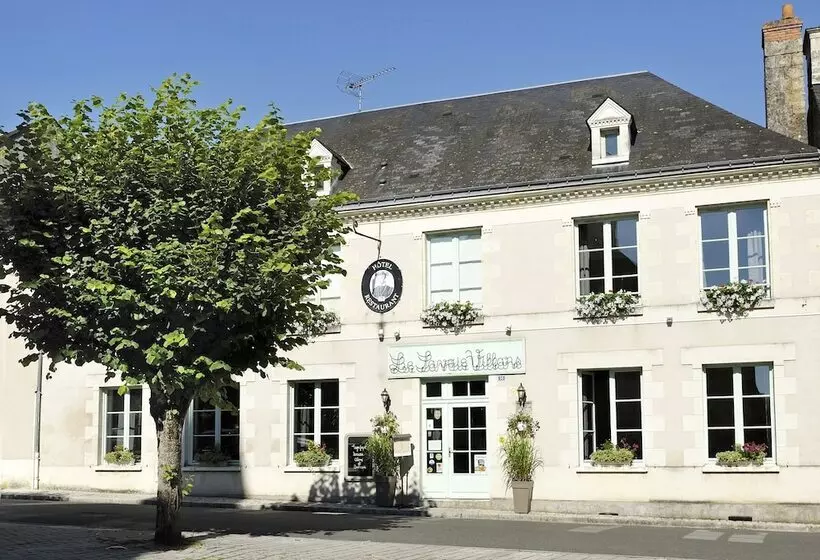 ホテル Auberge Savoie‑villars