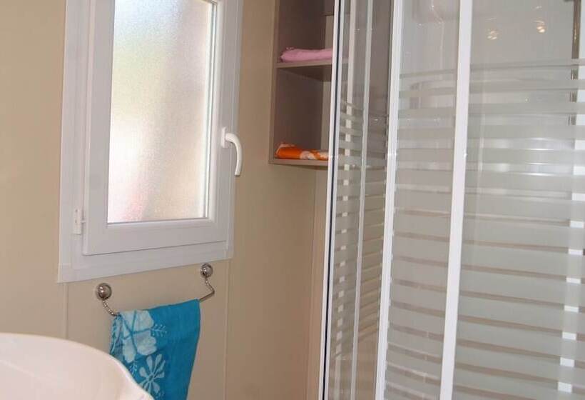 ホテル Camping Tikayan Les Cigales