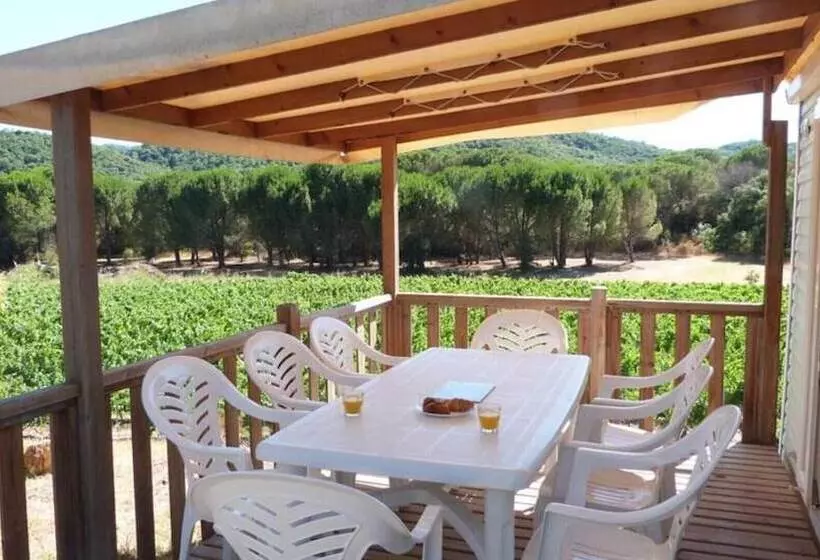 هتل Camping Tikayan Les Cigales