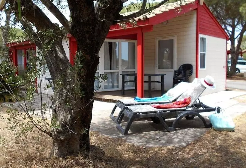 هتل Camping Tikayan Les Cigales