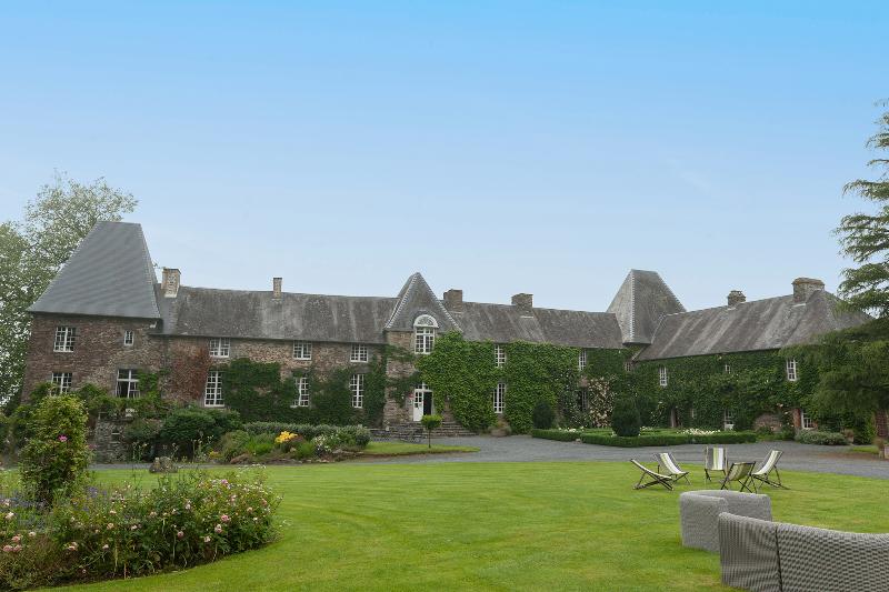 호텔 Le Château De La Roque Logis Hôtels