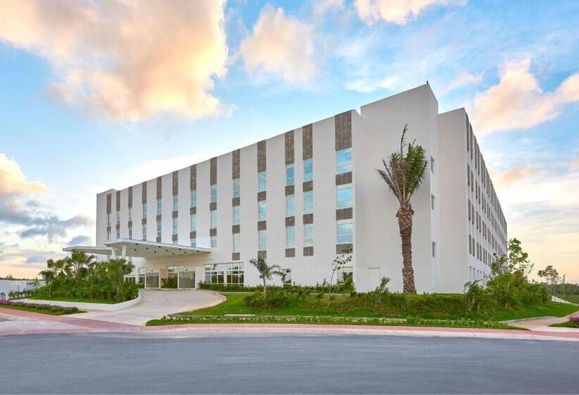 호텔 City Express Suites By Marriott Cancún Aeropuerto