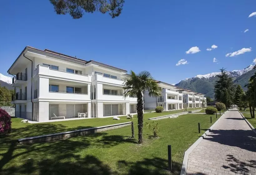هتل Delta Resort Apartments