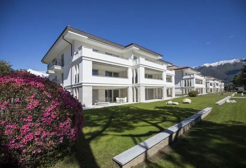 هتل Delta Resort Apartments