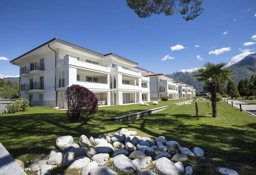 هتل Delta Resort Apartments