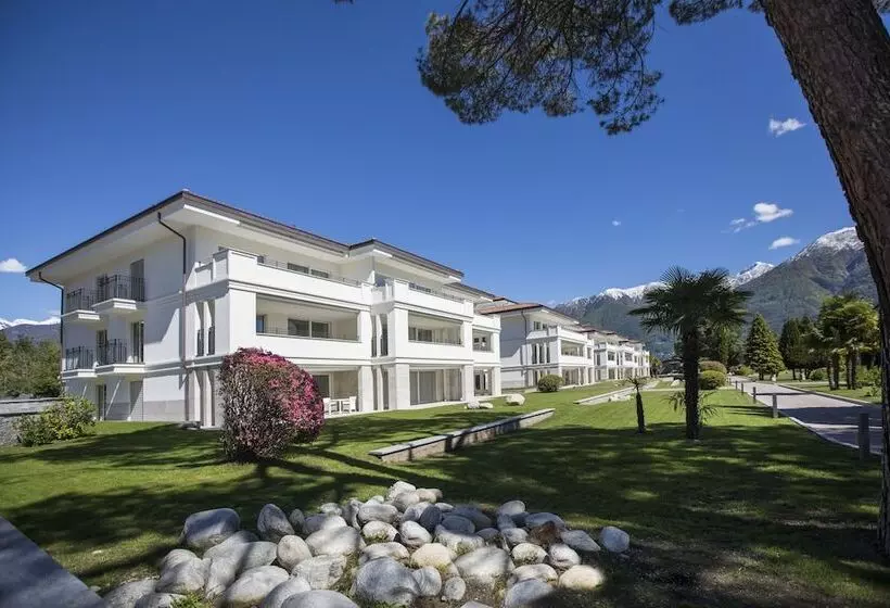 هتل Delta Resort Apartments